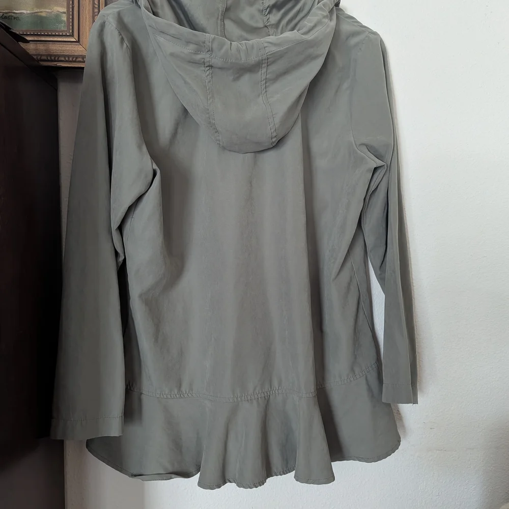 Curated Fun & Classy Casual/Business Casual Set Size Medium - Picture 3 of 11